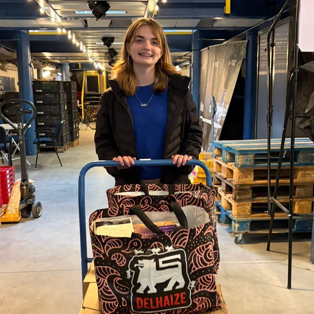 Youth in Action: How One Student Donated 1,670 Books