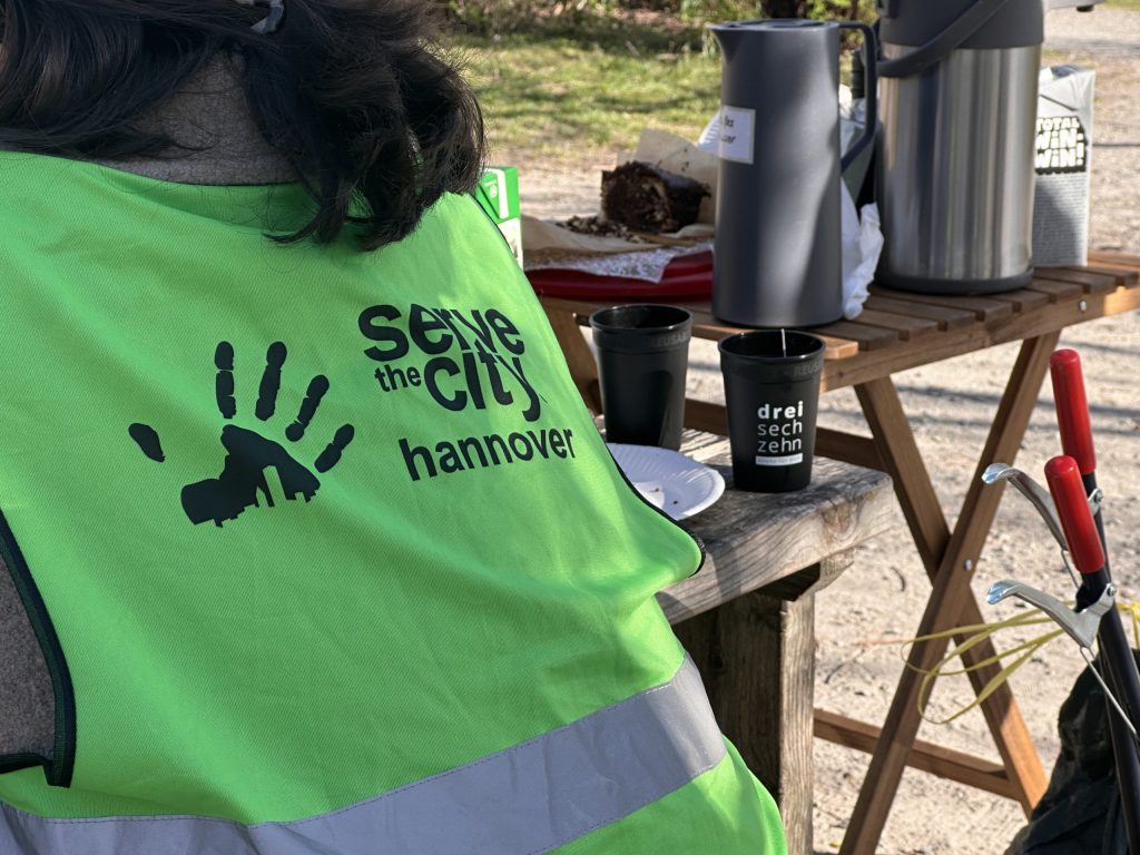 Gemeinde dreisechzehn hilft Serve the City