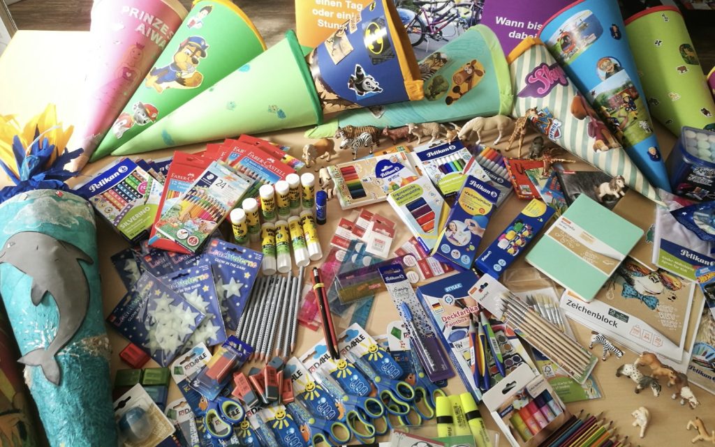 Inhalt für Schultüten einkaufen.