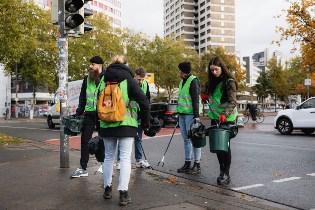 Wir machen die Limmerstraße frühlingsfit.
