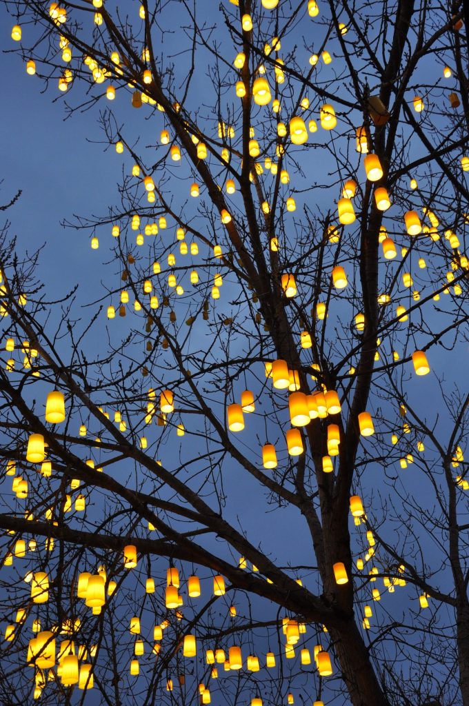 Spiel und Spaß für Kinder beim Lichterfest im Spielpark Roderbruch (im Anschluss an den Laternenumzug).